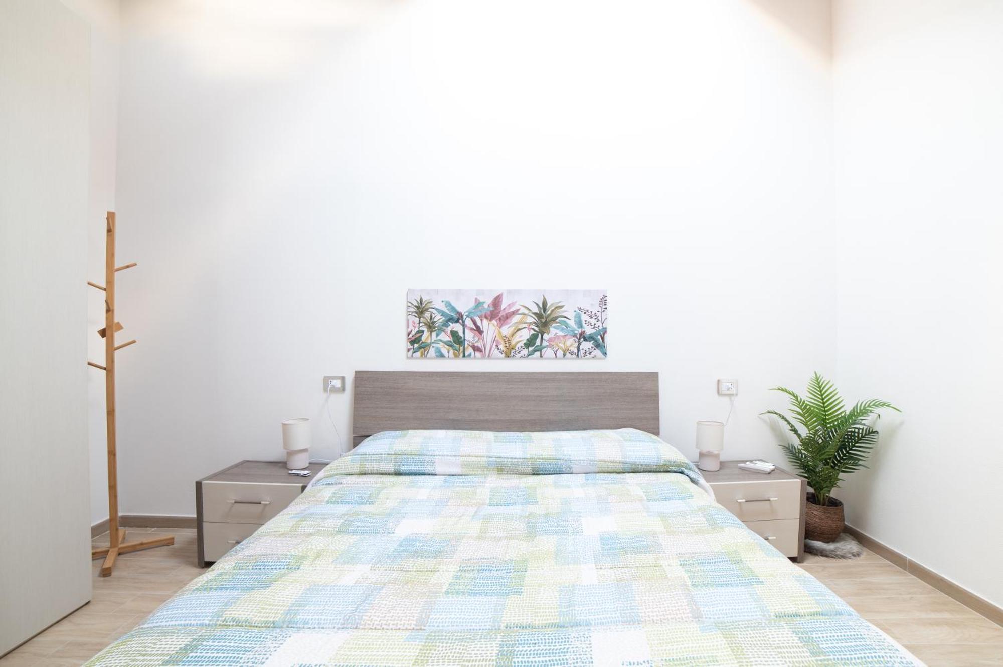 Casa Antonella Al Centro Di Cabrasアパートメント エクステリア 写真